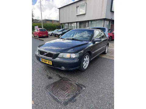 Volvo S60 2.4 Edition Automaat. Nette auto met een Apk T/m 03-06-2027