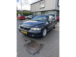 Volvo S60 2.4 Edition Automaat. Nette auto met een Apk T/m 03-06-2027