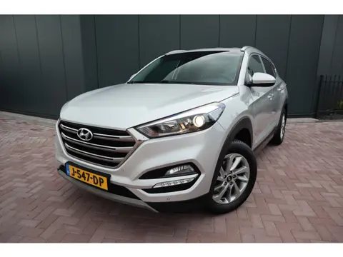 Hyundai Tucson 1.6 GDi Comfort Camera Navigatie Lane Assist Trekhaak  Etc.