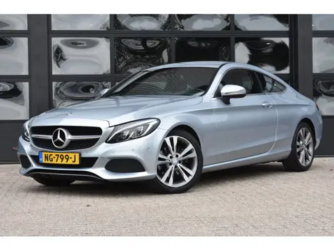 Mercedes-Benz C-klasse Coupé 220 d Lease Edition '17 LED Clima Navi Cruise