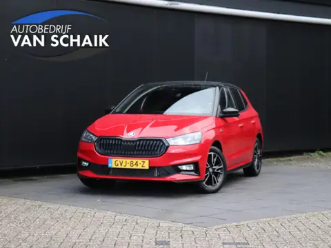 Skoda Fabia 1.0 TSI Monte Carlo | AUT. | SPORTSTOELEN | CAMERA | STOELVERW. | CRUISE | NAVI | APPLE 