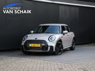MINI 5-Deurs 1.5 Cooper MINI Yours | AUT. | SPORTSTOELEN | CAMERA | STOEL/STUURVERW. | CRUISE | NAVI