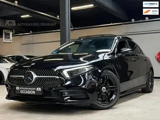 Mercedes-Benz A-klasse A 250 AMG Pano/Sfeer/CarPlay/Automaat