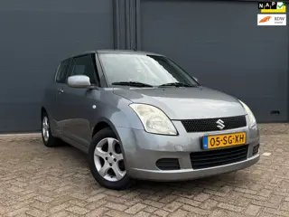 Suzuki Swift 1.3 | 3 Deurs | Dealer Onderhouden | Apk 01-2027 |