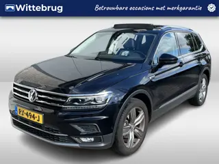 Volkswagen Tiguan Allspace 1.4 TSI Highline 7p. / AUTOMAAT/ PANO/ TREKHAAK/ 360 CAMERA/ LEDER/ MEMOR