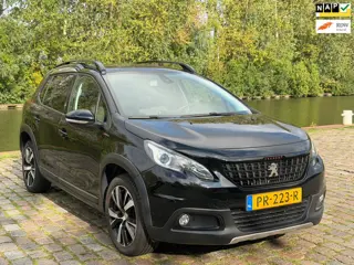 Peugeot 2008 1.2 PureTech GT-line 1e eigenaar dealer onderhouden panorama dak cruis control navigati