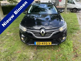 Renault Mégane Estate 1.5 dCi Limited Lage stand dealer onderhouden tot en met 2026 mooi!!!!