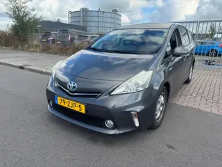 Toyota Prius Wagon 1.8 HYBRIDE/BENZIN 7 PERSON XENON/PANO/HEADUP