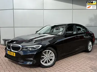 BMW 3-serie 320e Business Edition Plus | Leer | Laser LED koplampen | Dealer onderhouden |