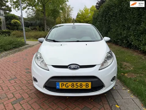 Ford Fiesta 1.25 Trend, APK verlopen i.v.m. inruil, Airco.