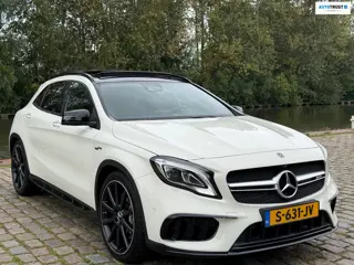 Mercedes-Benz GLA-klasse AMG 45 4MATIC Premium Plus DEALER ONDERHOUDEN H&K SOUND DUBBELE PANO CARBON