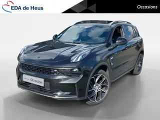 Lynk & Co 01 1.5 PHEV 260pk Black Pack | NL Auto | Zwarte hemel | Trekhaak | Panodak | Stoelverwarmi