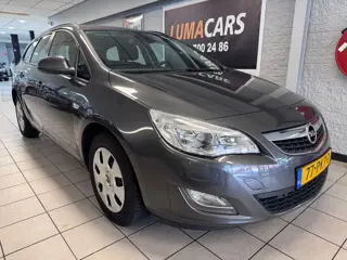 Opel Astra Sports Tourer 1.4 Edition | Nieuwe APK | Cruise |