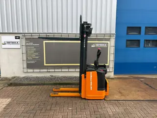 VS-23008 Elektrische triplex stapelaar Still EGSV14