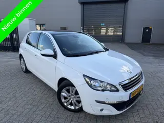 Peugeot 308 1.6 HDI Panorama|Navi|Sensoren|Clima|Cruise|Netjes