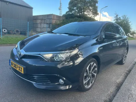 Toyota Auris 1.8 Hybrid Dynamic - Navi - Camera - 17 inch
