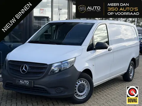 Mercedes-Benz Vito 110 CDI | 1e Eigenaar | NL AUTO | NAP | Trekhaak | Airco | 2 Sleutels |