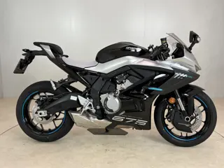 CFMOTO 675SR-R (bj 2026)