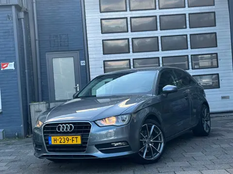 Audi A3 1.8 TFSI Ambition Pro Line S | Airco | Cruise | Keyless