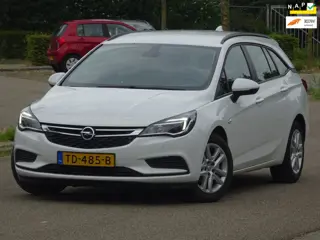 Opel Astra Sports Tourer 1.0 Online Edition BJ2018 NAP/NAVI