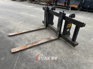 Eurosteel Vorkenbord (Volvo aankoppeling) (bj 2023)