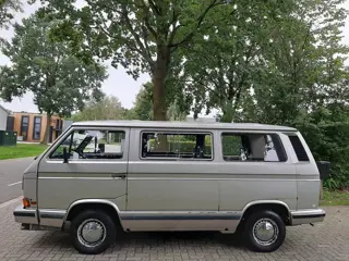 Foto 19 van Volkswagen Transporter Kombi T3 Caravelle Benzine Automaat