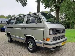 Foto 17 van Volkswagen Transporter Kombi T3 Caravelle Benzine Automaat