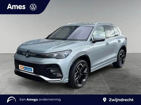 Volkswagen Tiguan 1.5 204pk eHybrid R-Line Edition Soundsysteem 'Harman Kardon' | Navigatie 'Discove