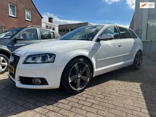 Audi A3 Sportback 1.2 TFSI S Edition * S-Line * 18 inch * Org. NL AUTO *