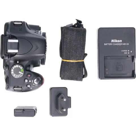 Tweedehands Nikon D3200 Body Nederlands CM7879