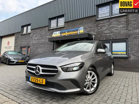 Mercedes-Benz B-Klasse 180 Business Solution AMG | 1E EIGENAAR | 3/6/12MND GARANTIE | LEDER | LED | 