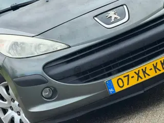 Peugeot 207 1.4-16V Color-line Gris Manitoba- Trekhaak/Airco/LMV - Praktisch & Compleet