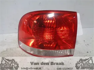 Volkswagen Touareg 2003-2006 Achterlicht linksbuiten