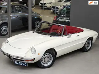 Alfa Romeo SPIDER Duetto