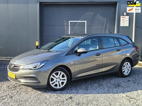 Opel Astra Sports Tourer 1.0 Online Edition