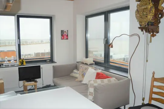 Woning aan de Galjootstraat te Amsterdam