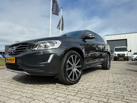 Volvo XC60 2.0 D4 FWD R-Design