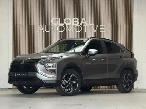 Mitsubishi Eclipse Cross 2.4 PHEV Intense - CAMERA - DEALER ONDERHOUDEN - STOELVERWARMING