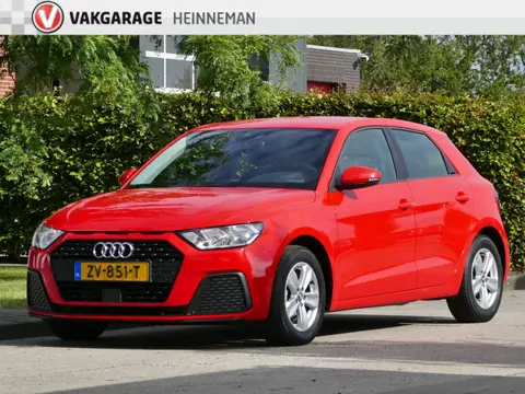 Audi A1 Sportback 25 TFSI Pro Line | digitaal dashboard | Apple Carplay / Android auto | all-season-