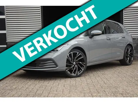 Volkswagen GOLF 1.5 eTSI Nardo| Pano| I.Q| Keyless | Standkackel