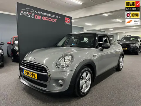 Mini 3-Deurs 1.2 One Salt Business/ Automaat/ LMV/ Parkeersensoren achter