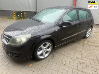 Opel Astra 1.8 Sport