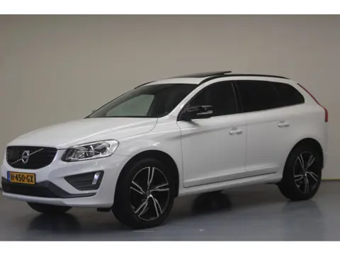 Volvo XC60 T5 R-Design | Rijklaarprijs | Trekhaak |