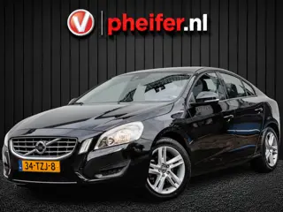 Volvo S60 1.6 T3 150pk Kinetic Trekhaak/ Cruise control/ Full map navigatie/ Tel. bluetooth/ Pdc