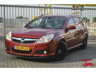 Opel Vectra Wagon 1.8-16V Executive | LEDER | AIRCO