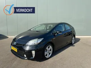 Toyota Prius 1.8 Dynamic Bns HYBRID DEFECT ! (bj 2013)