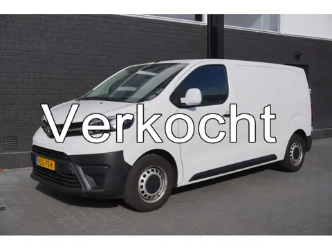 Toyota ProAce Worker 1.5 D-4D 120PK L2 EURO 6 - Airco - Cruise - Camera - € 14.900,- Excl.