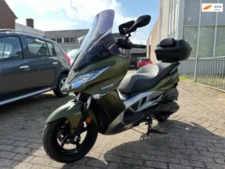 Kawasaki Scooter J300 ABS * NIEUWE ACCU *