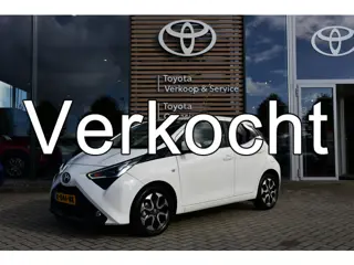 Toyota Aygo 1.0 VVT-i x-joy 5-deurs 72pk | Climate Control | Snelheidsbegrenzer | Apple Carplay/Andr