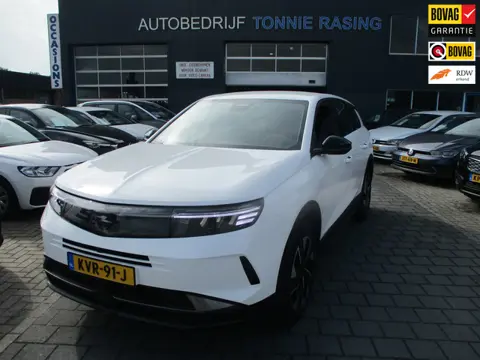 Opel GRANDLAND 1.2 Turbo Hybrid Business Edition